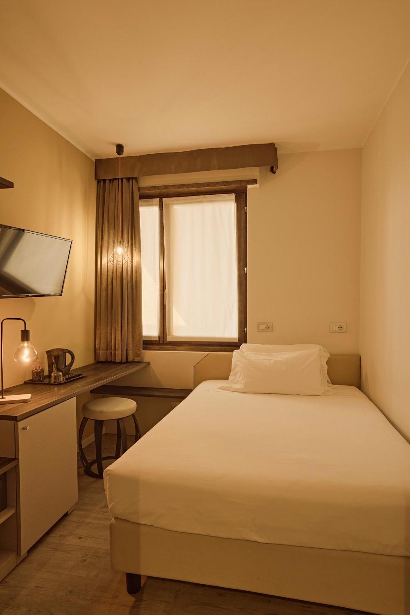 Hotel Le Mura Lazise