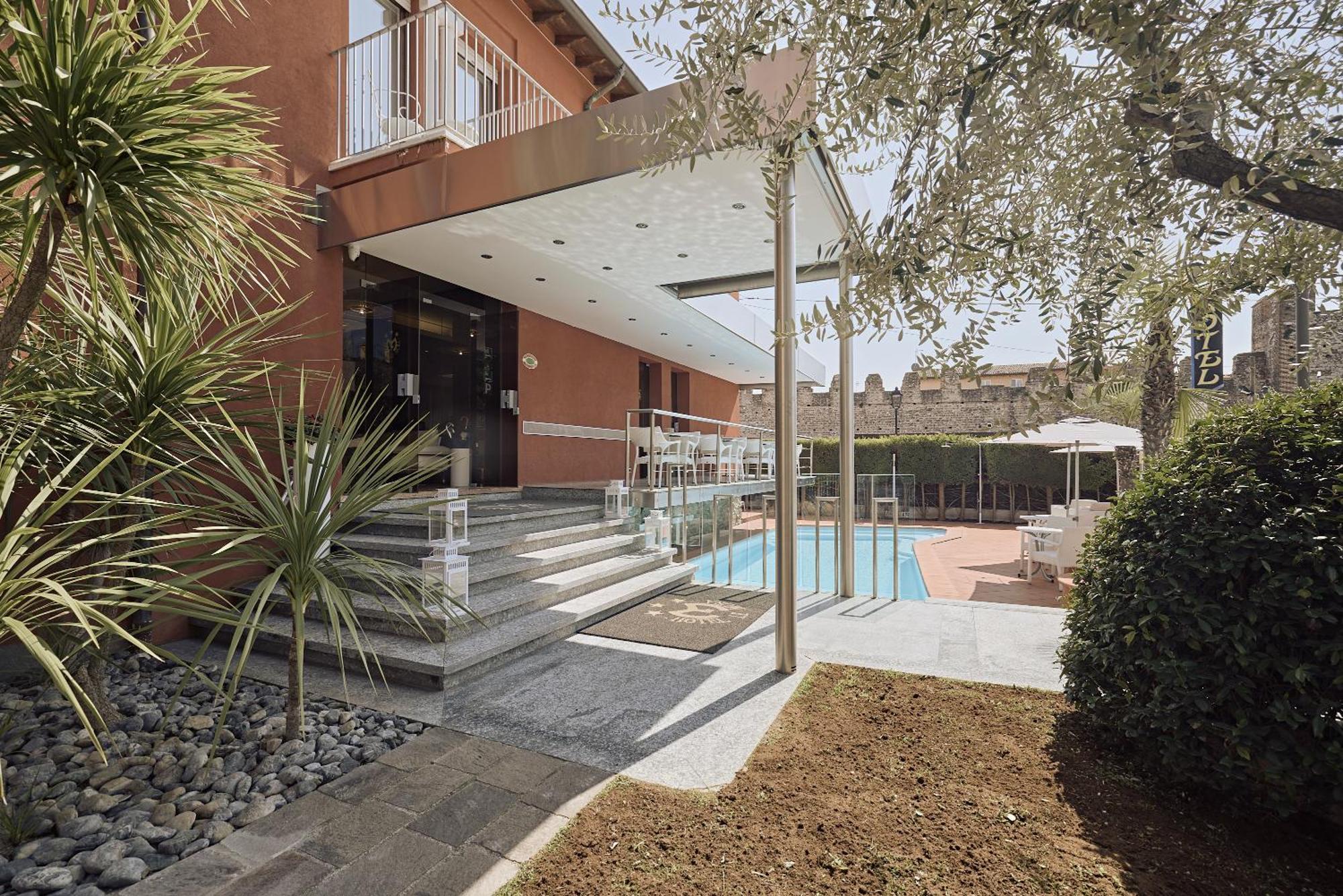 Hotel Le Mura Lazise