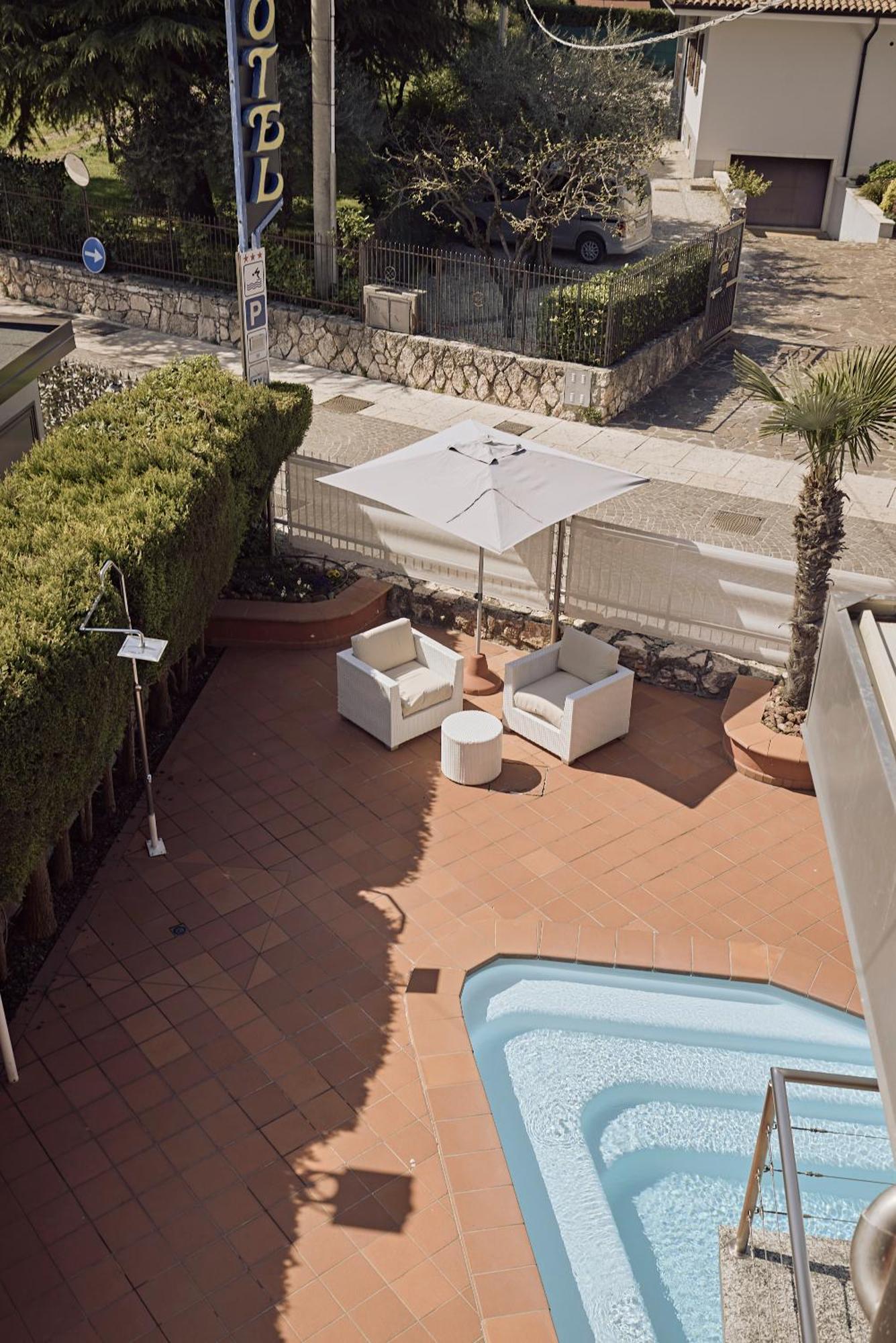 Le Mura 3* Lazise